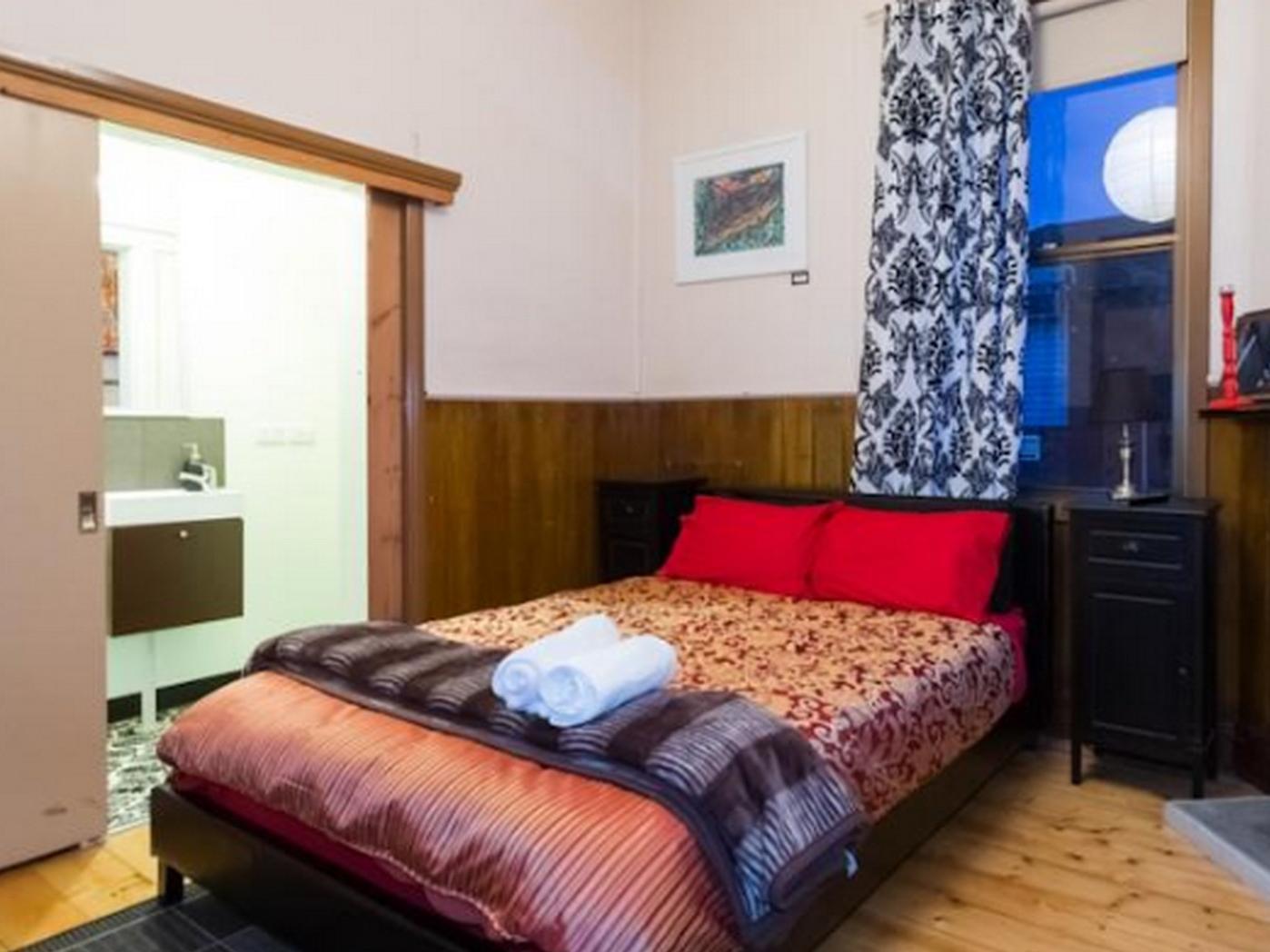 The Hotel 3*